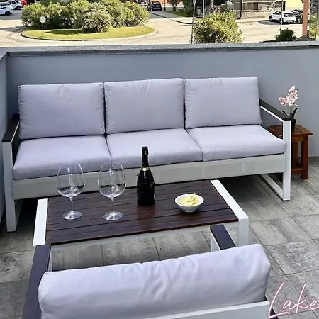 Lakeside View Apartman Colico