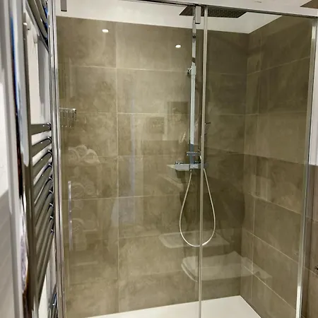 Apartment Lakeside View