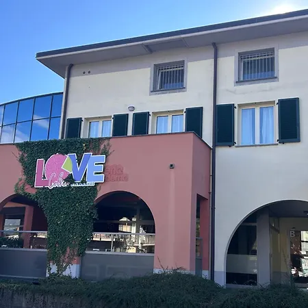 Lakeside View Lejlighed Colico