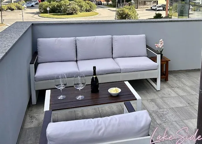 Lakeside View Lägenhet Colico